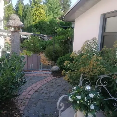 Haus Jaeger Ruheoase Im Gruenen Apartment