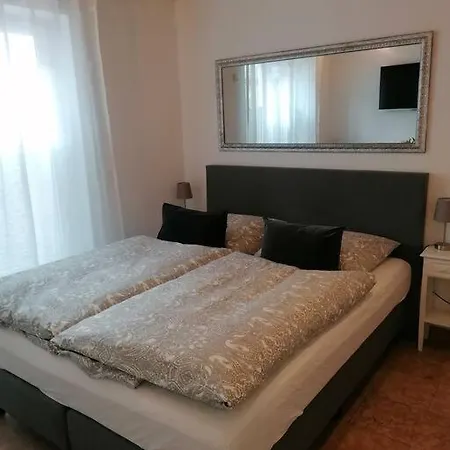 Haus Jaeger Ruheoase Im Gruenen *