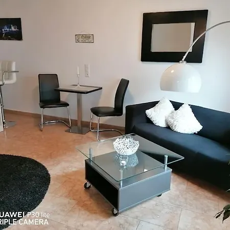 Haus Jaeger Ruheoase Im Gruenen * Lohfelden