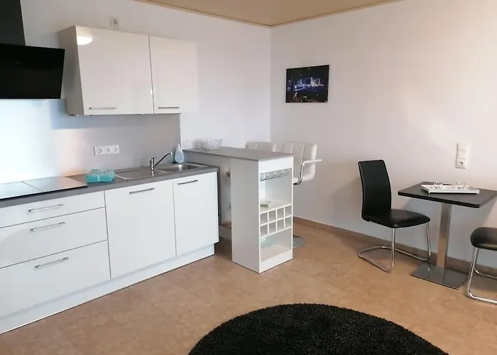 Haus Jaeger Ruheoase Im Gruenen Lohfelden